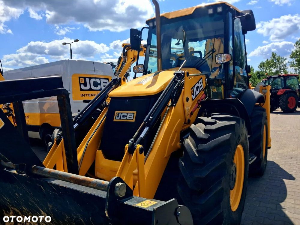 JCB 4CX Plus AEC - 2