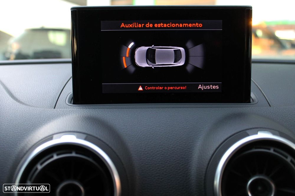 Audi A3 Limousine 1.6 TDI Sport - 18