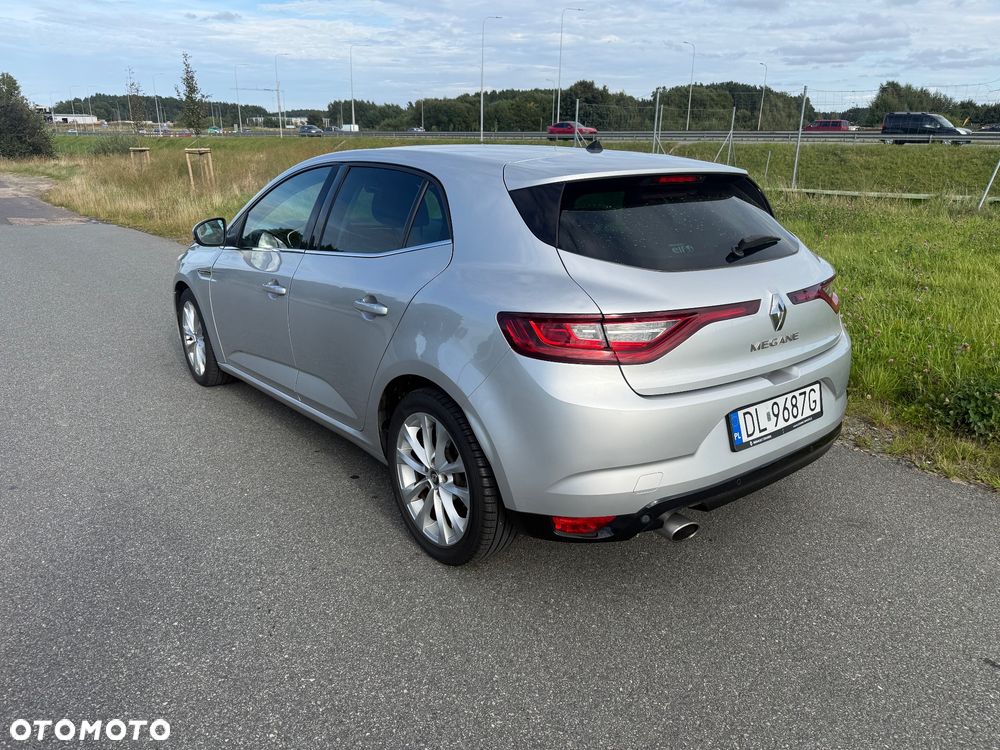 Renault Megane 1.2 16V TCe Energy Bose - 6