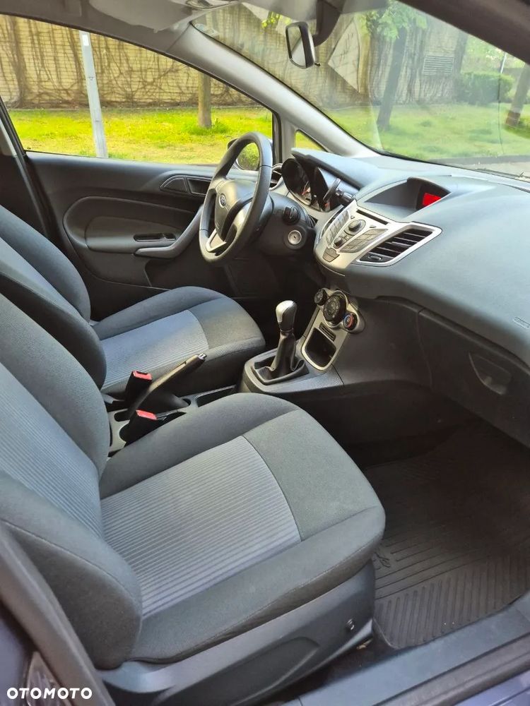 Ford Fiesta 1.25 Champions Edition - 13