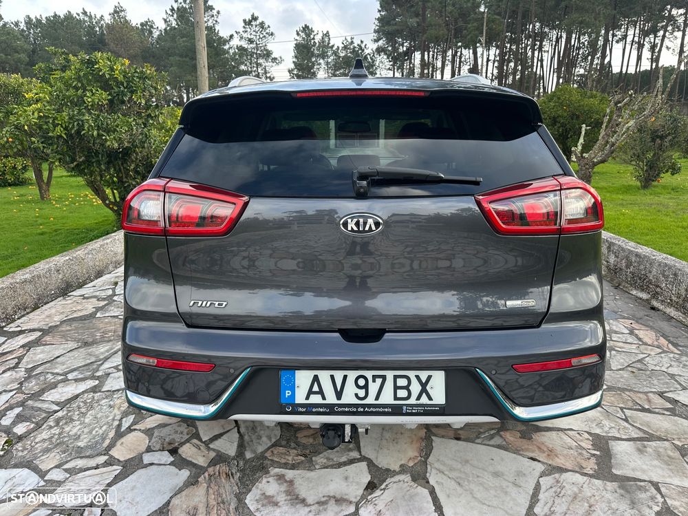Kia Niro 1.6 GDi PHEV Tech - 6
