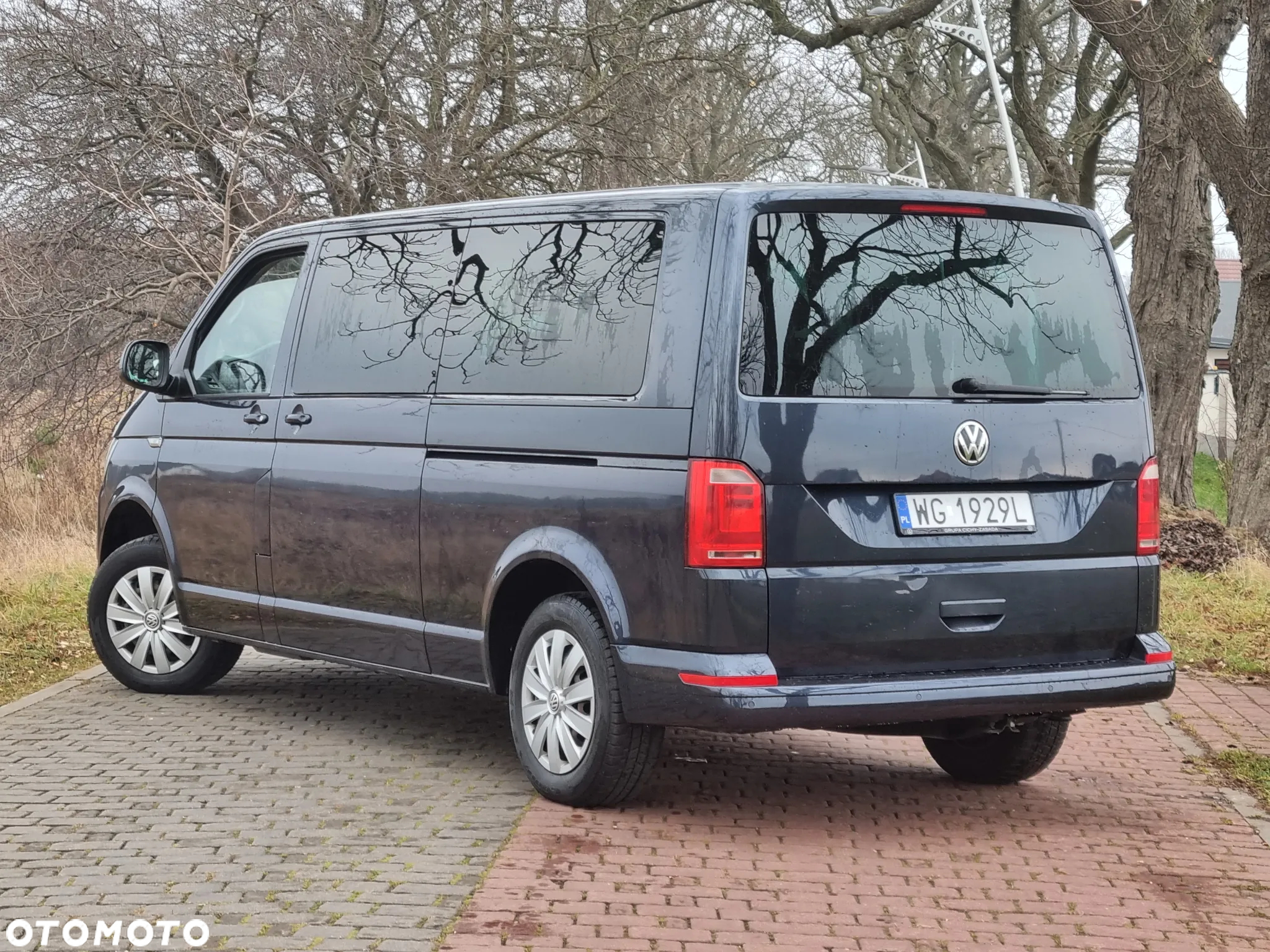 Volkswagen Caravelle 2.0 TDI L2 Highline - 22