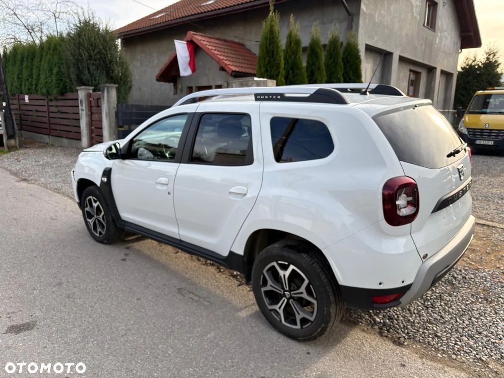 Dacia Duster 1.2 TCe Celebration S&S EU6 - 10