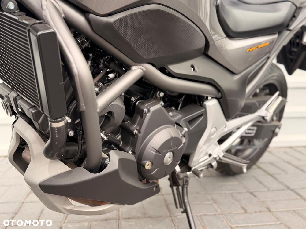 Honda NC - 13
