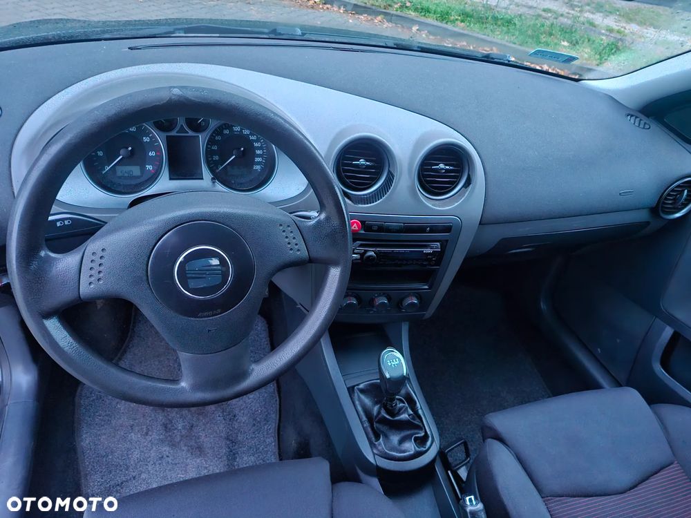 Seat Ibiza 1.4 16V Comfort Edition - 16