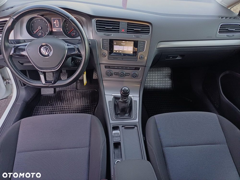 Volkswagen Golf 1.2 TSI BMT Trendline Perfectline - 6