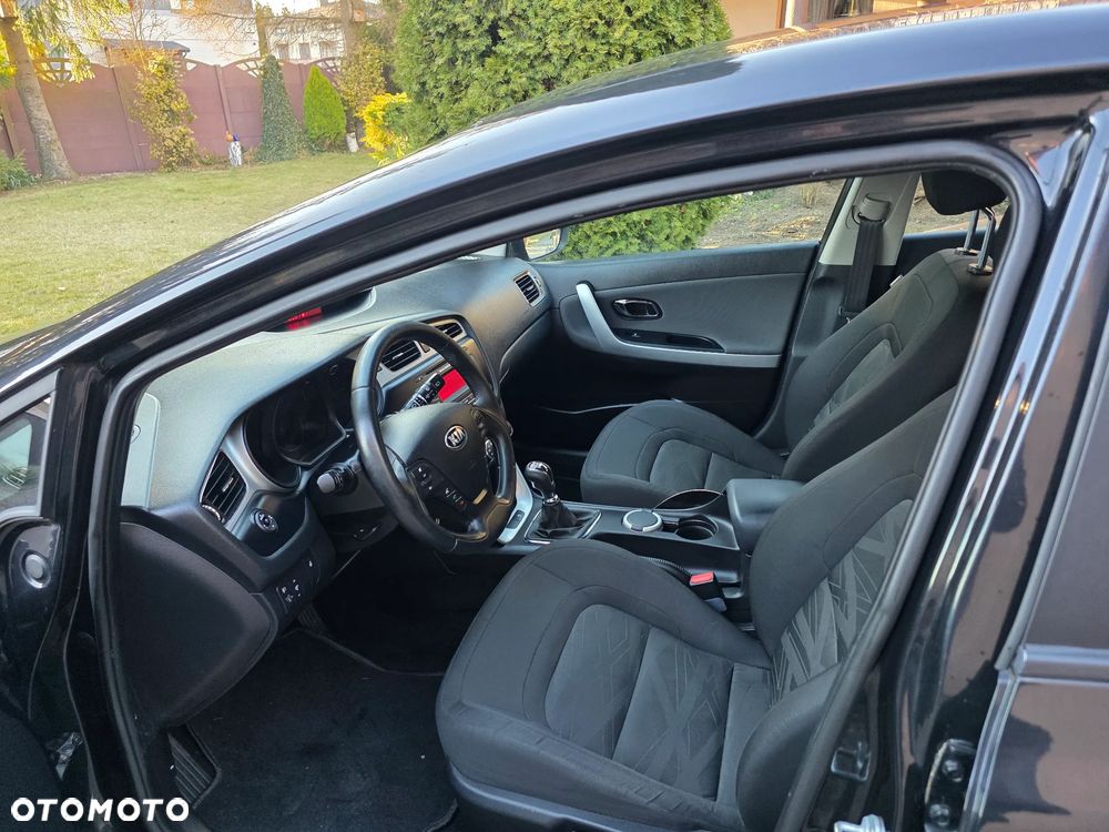 Kia Ceed 1.4 CVVT ISG Dream-Team Edition - 7