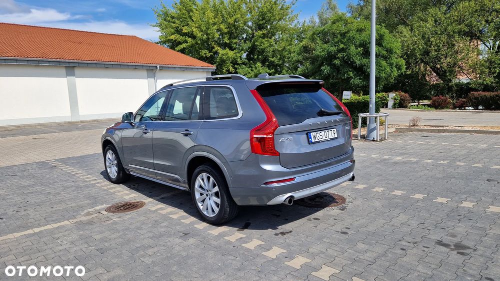 Volvo XC 90 D5 AWD Momentum 7os - 4