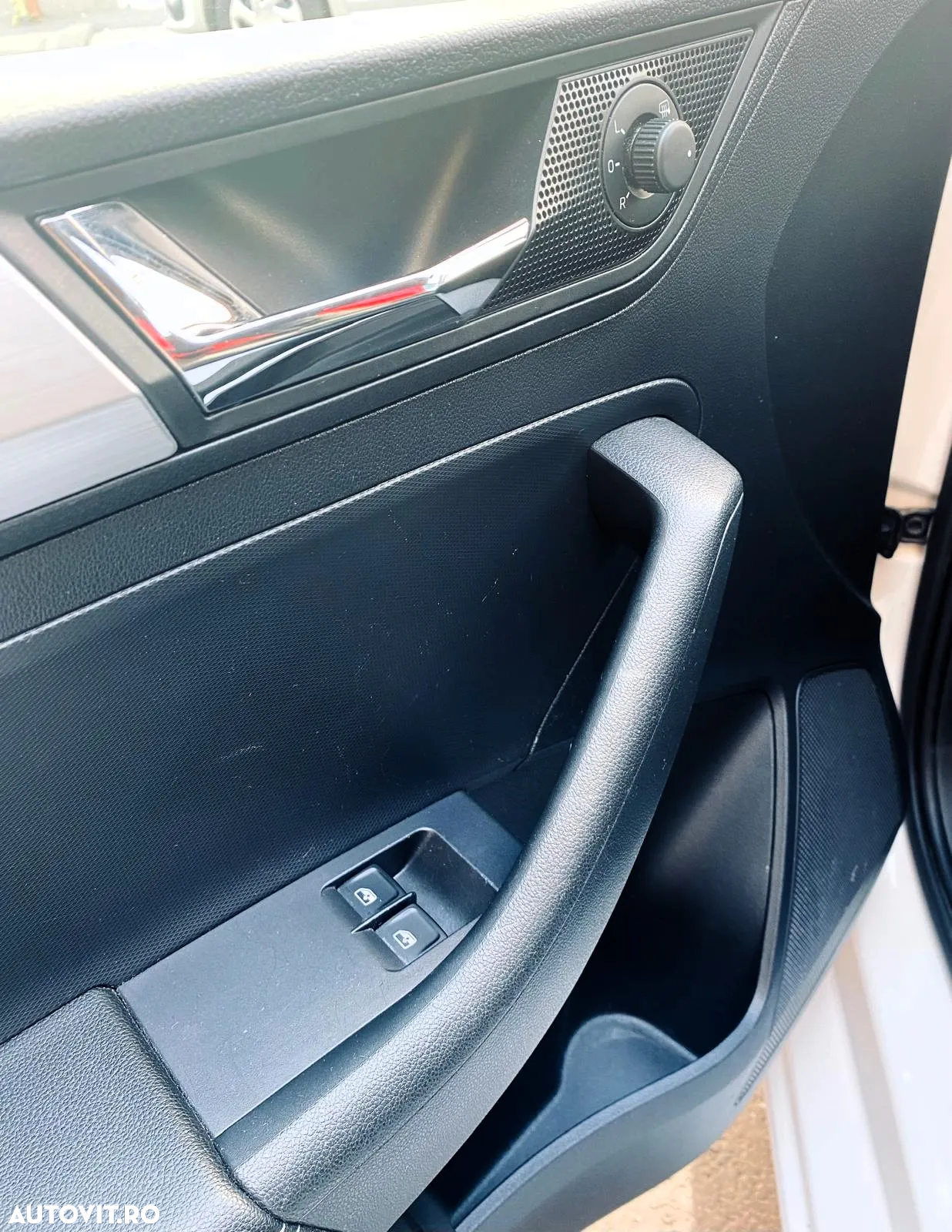 Skoda RAPID 1.0 TSI Ambition - 4