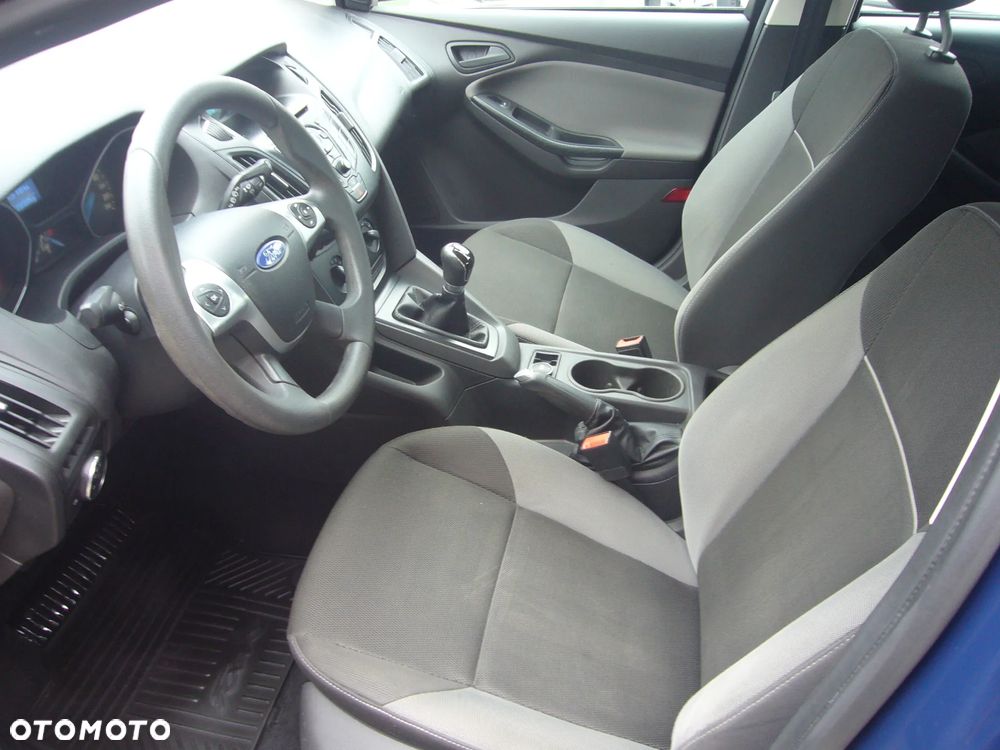 Ford Focus 1.6 Trend - 11