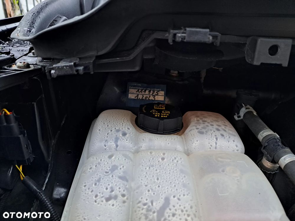 Ford Kuga 1.6 EcoBoost 2x4 Trend - 36