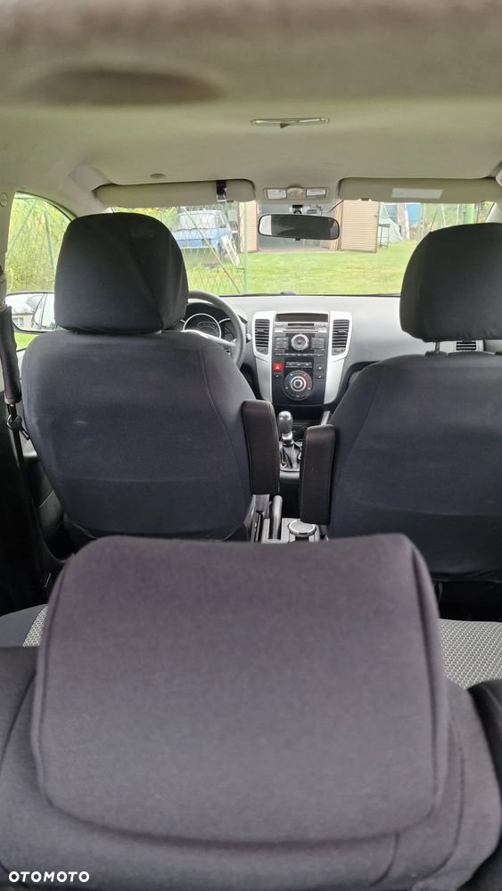 Kia Venga 1.4 M - 8