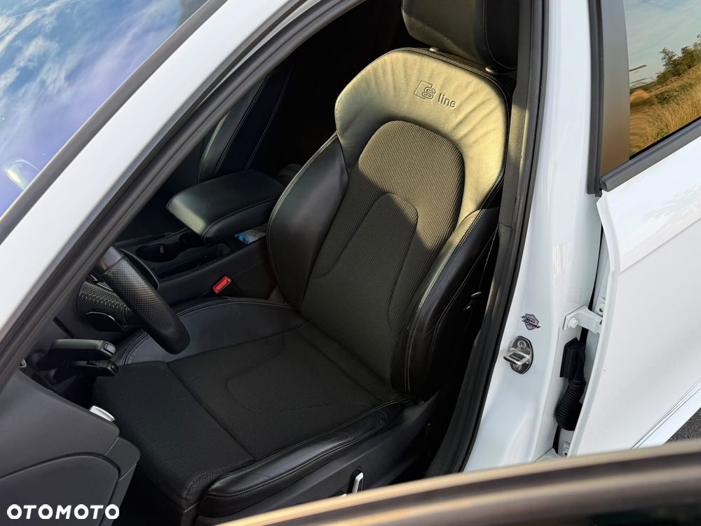 Audi A4 Avant - 27