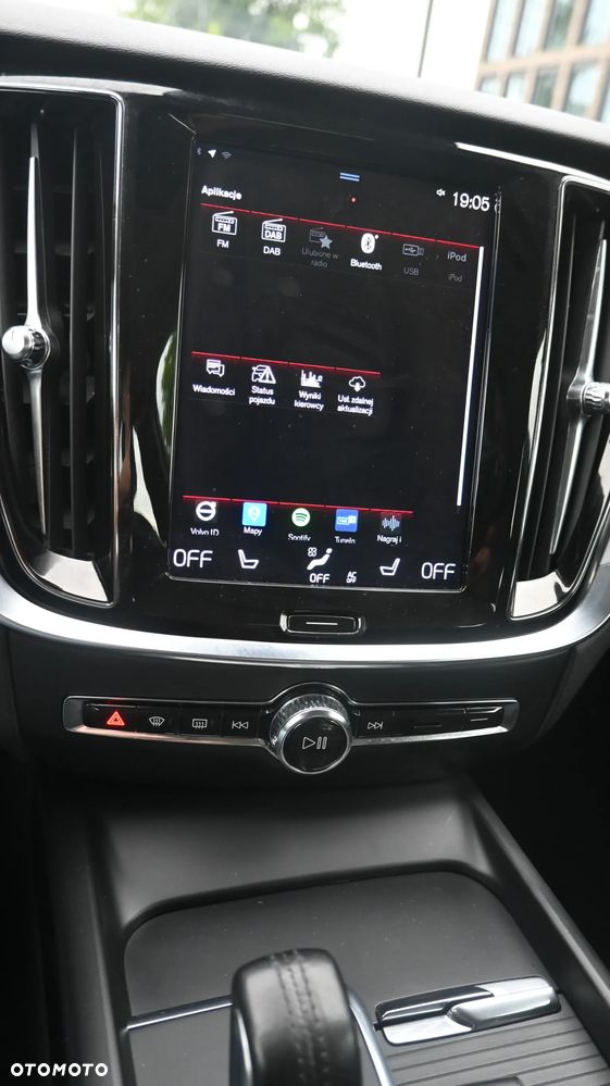 Volvo V60 B3 B Momentum Pro - 38