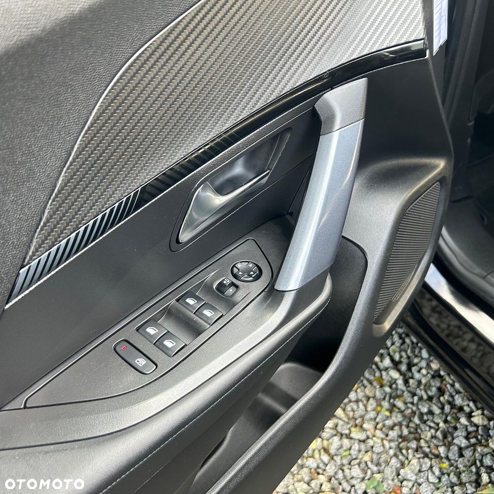 Peugeot 2008 1.5 BlueHDi Allure Pack S&S EAT8 - 15