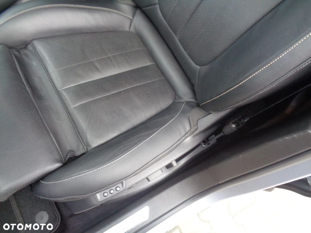 Opel Grandland X 2.0 D Start/Stop Automatik Business Innovation - 29