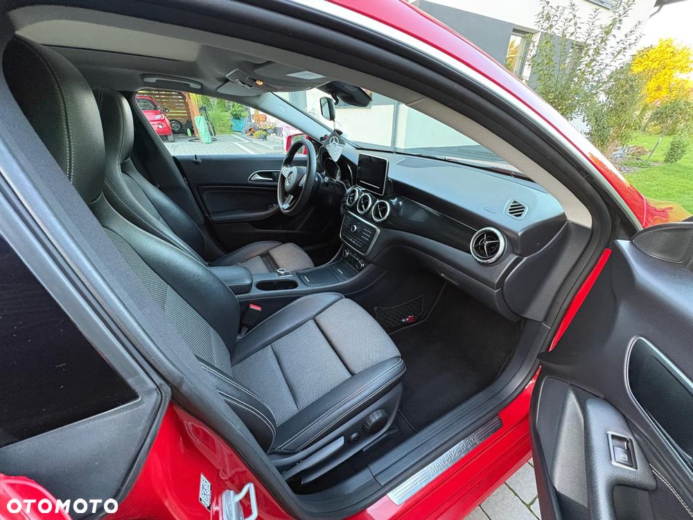 Mercedes-Benz CLA 200 (CDI) d 4Matic 7G-DCT - 28