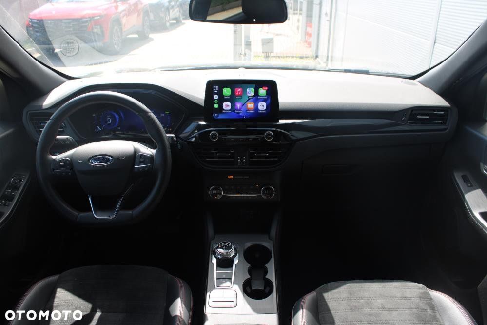 Ford Kuga - 13