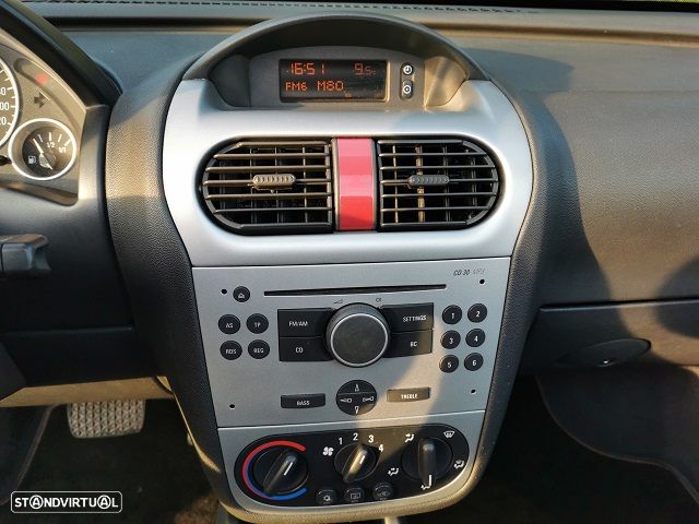 Opel Tigra TwinTop 1.4 Easytronic - 13