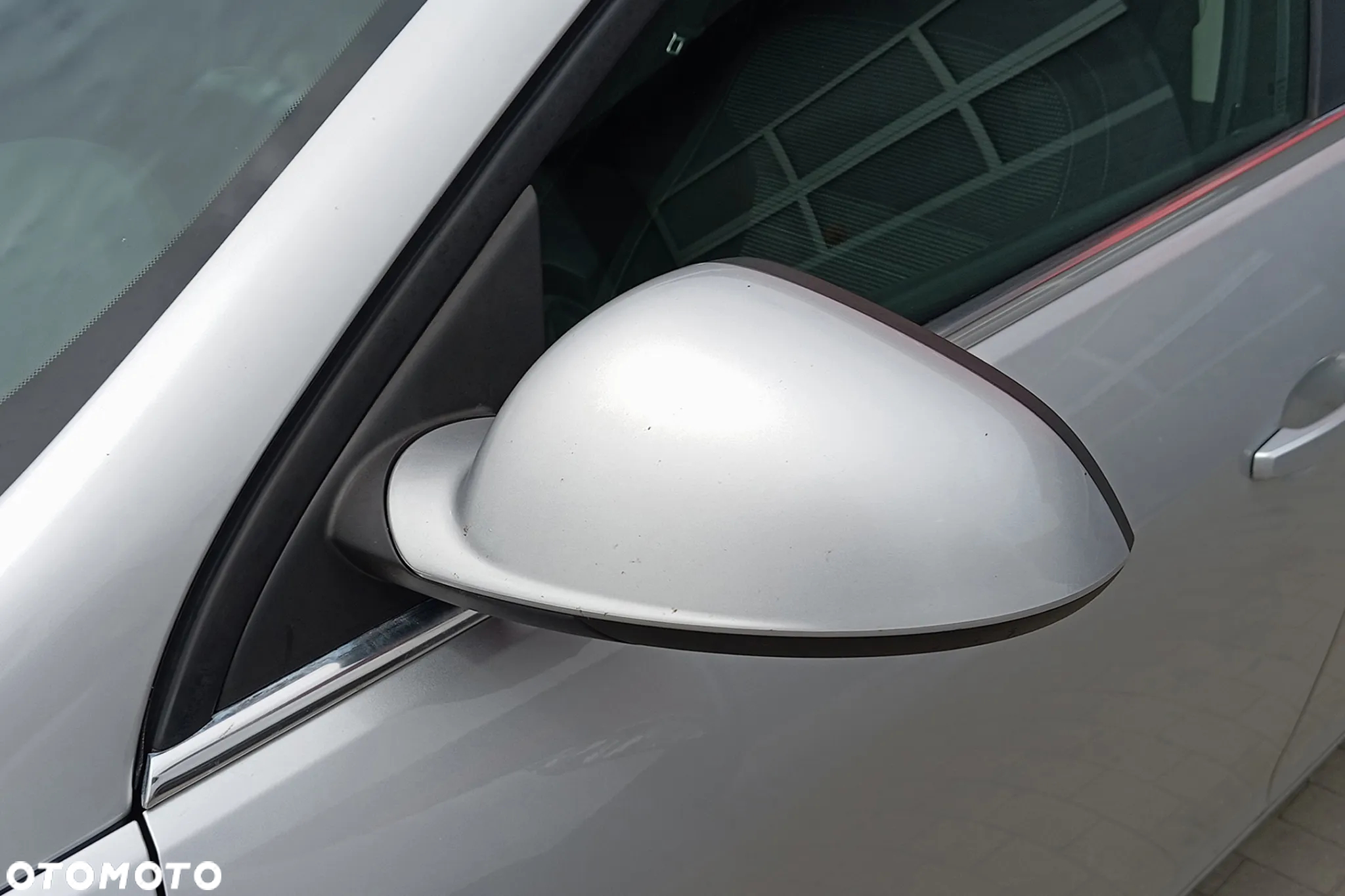 Opel Insignia - 19