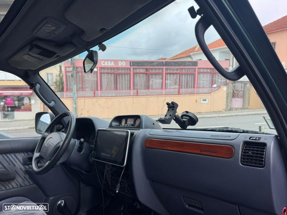 Toyota Land Cruiser 3.0 TD - 12