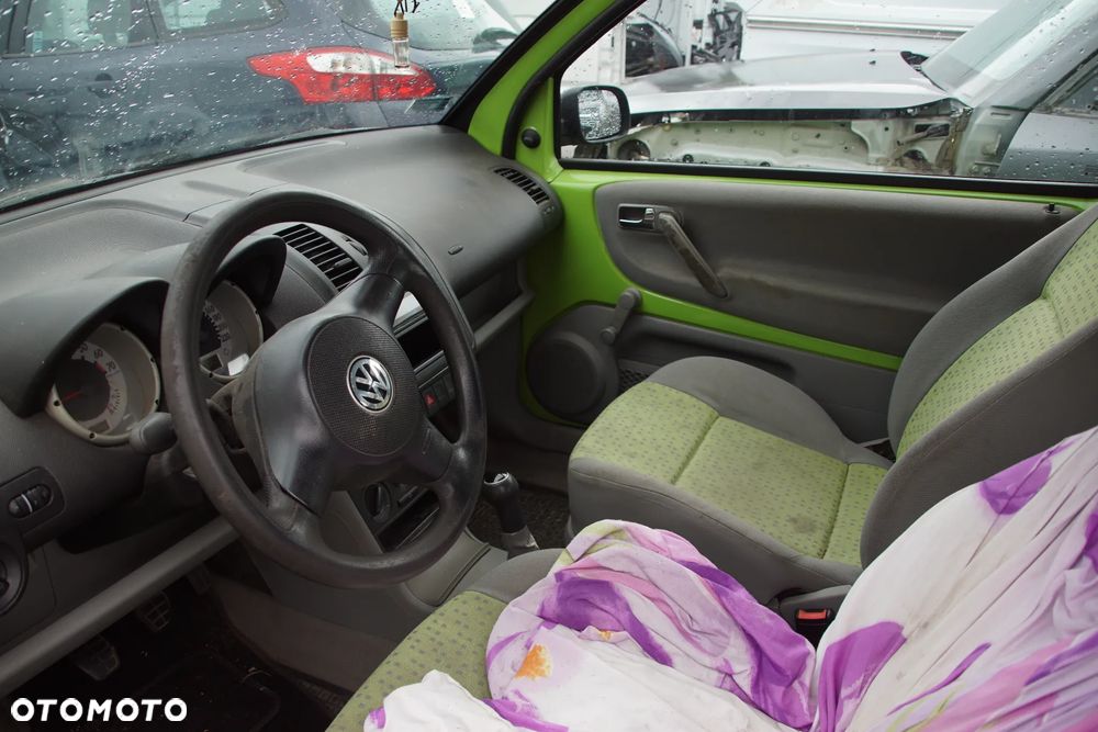 Auto na części - Volkswagen Lupo 1.0 MPI 50 KM ALL DKG LR6A 1998R Silnik Skrzynia Drzwi Maska Błotnik Zderzak Klapa Lampa Lusterko Klamka Szyba Deska Kokpit Sterownik Moduł Czujnik Licznik Panel Kierownica - 9