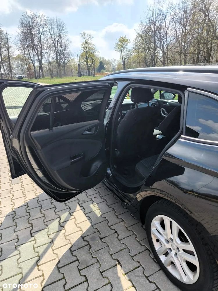 Opel Astra 1.5 CDTI Business Elegance S&S - 10
