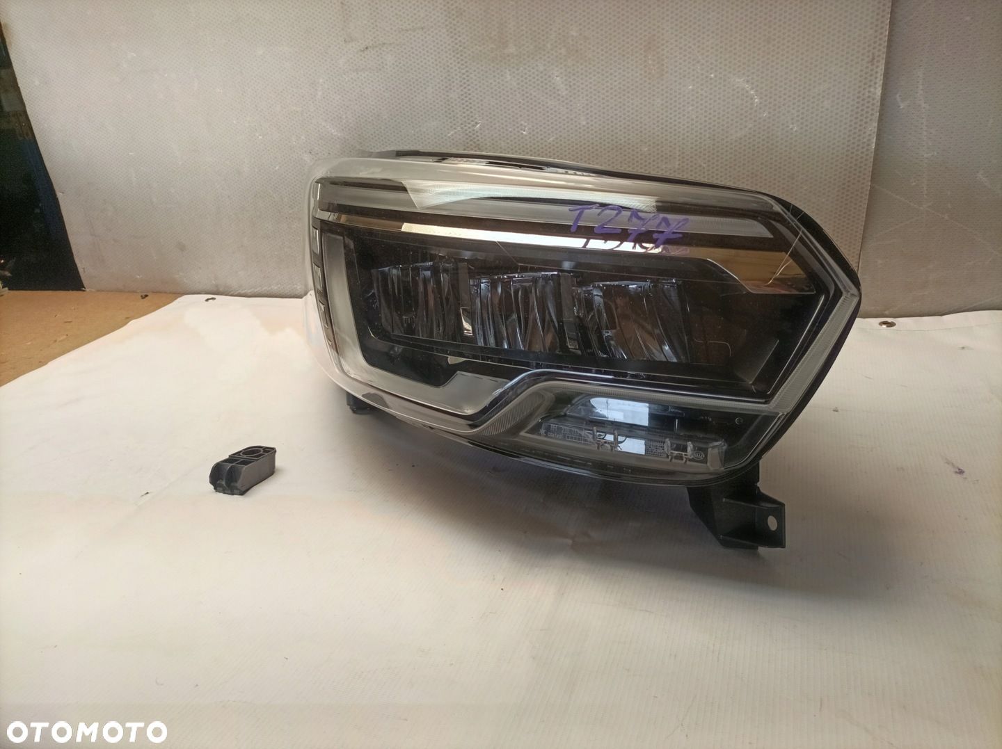 LAMPA KOMPLET FULL LED PURE VISION RENAULT TRAFIC IV 260102899R NOWA ORYG - 1