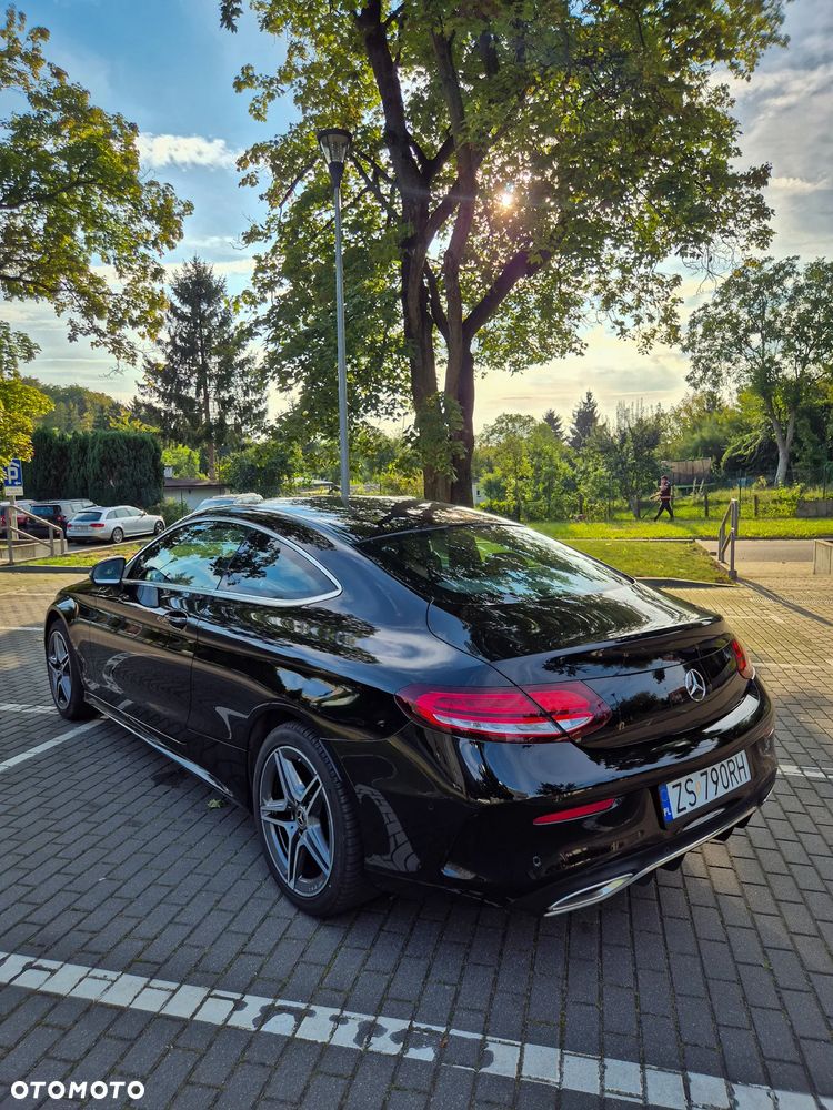 Mercedes-Benz Klasa C 180 9G-TRONIC AMG Line - 8
