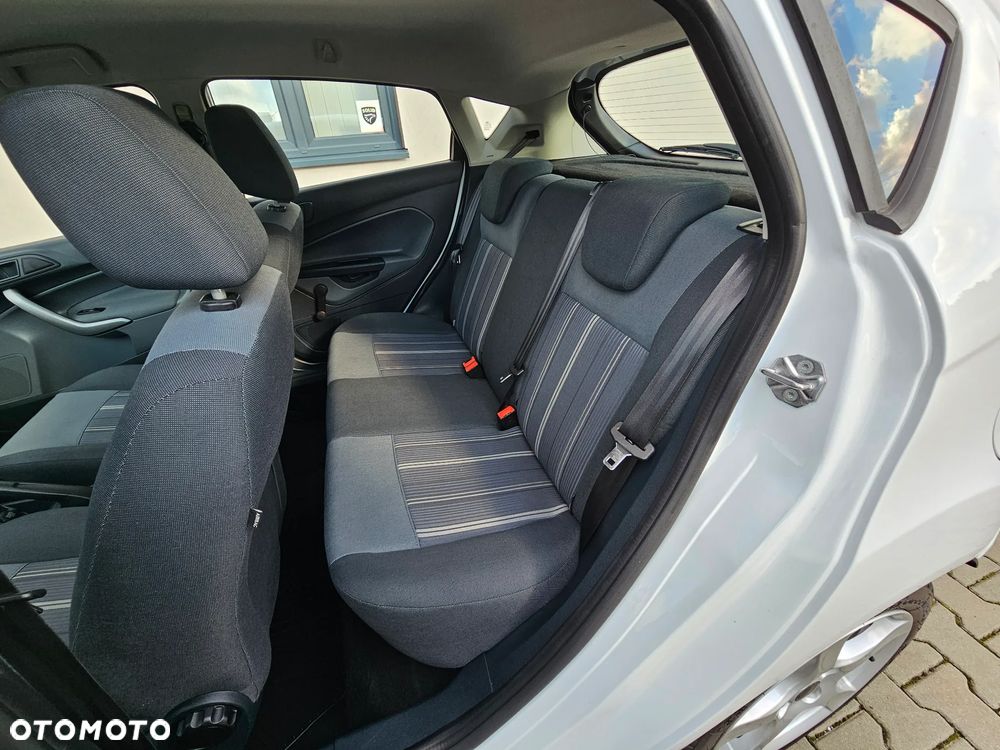 Ford Fiesta 1.25 Trend - 21