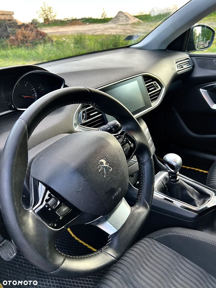 Peugeot 308 - 9