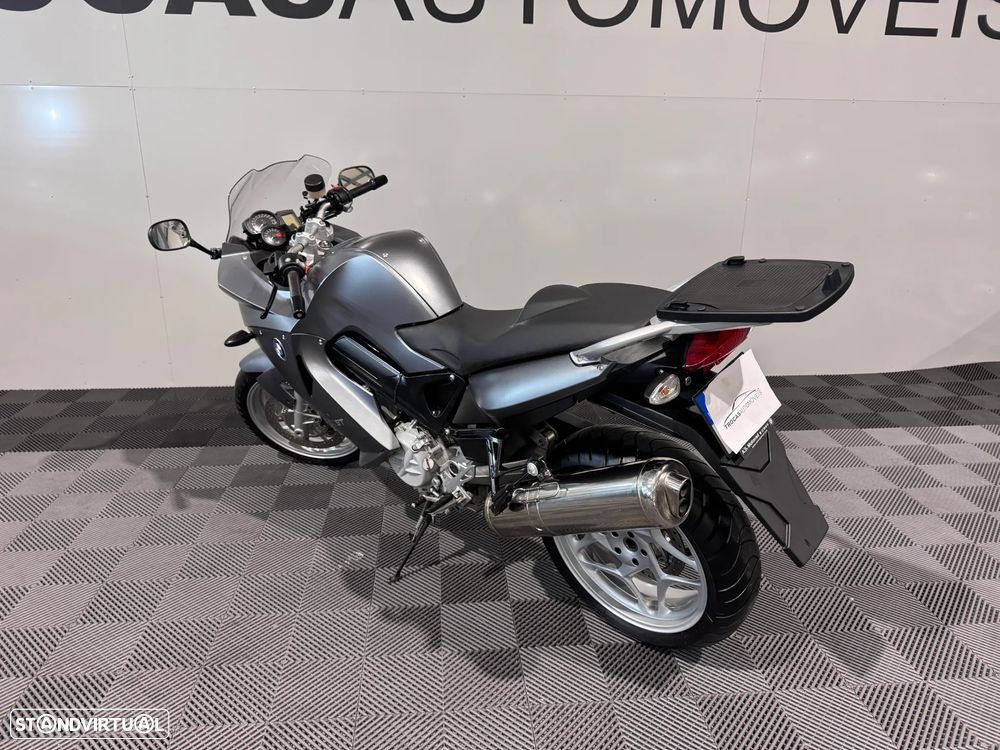 BMW F 800 ST - 4