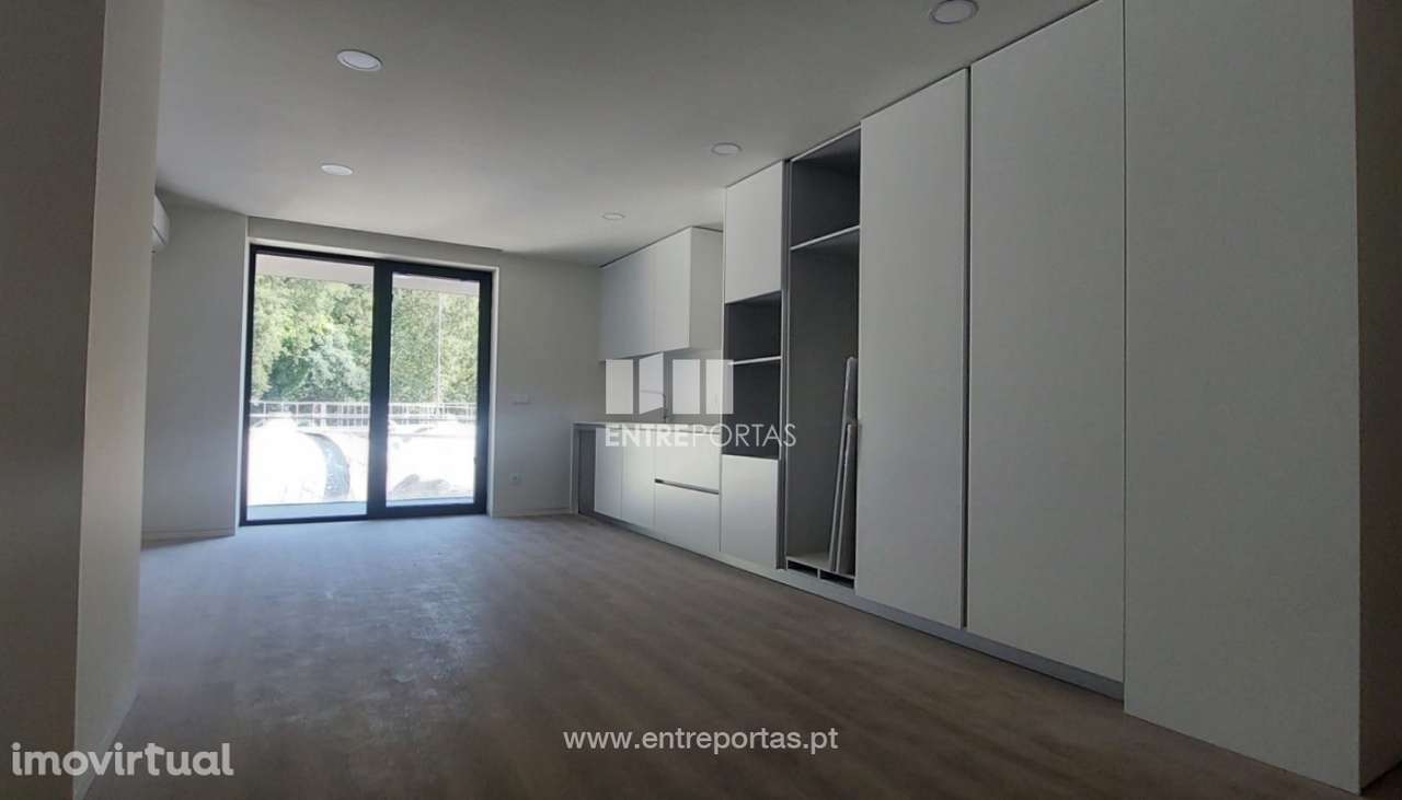 Venda de Apartamento T2 NOVO, Centro, Ponte de Lima - Grande imagem: 5/35