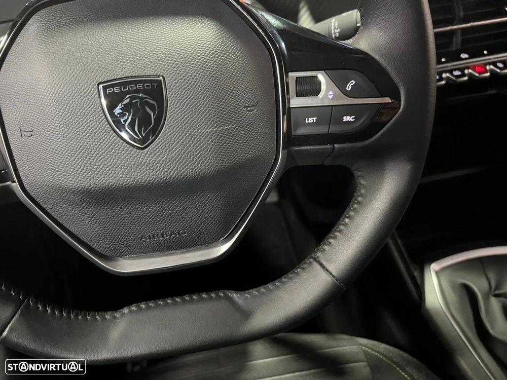 Peugeot 208 1.2 PureTech Active Pack - 19