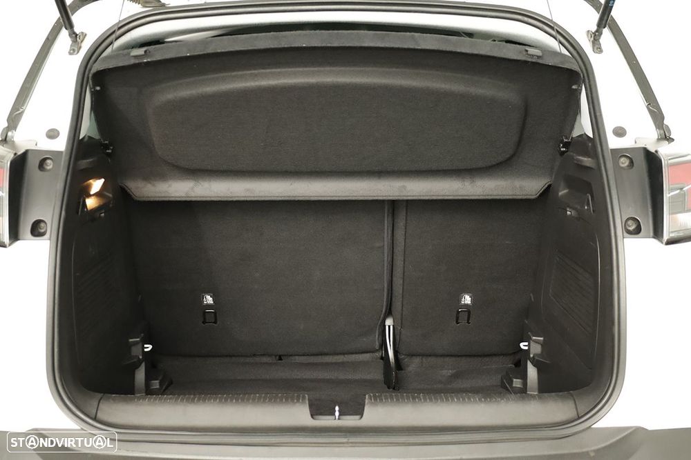 Opel Crossland 1.2 T Design & Tech - 21