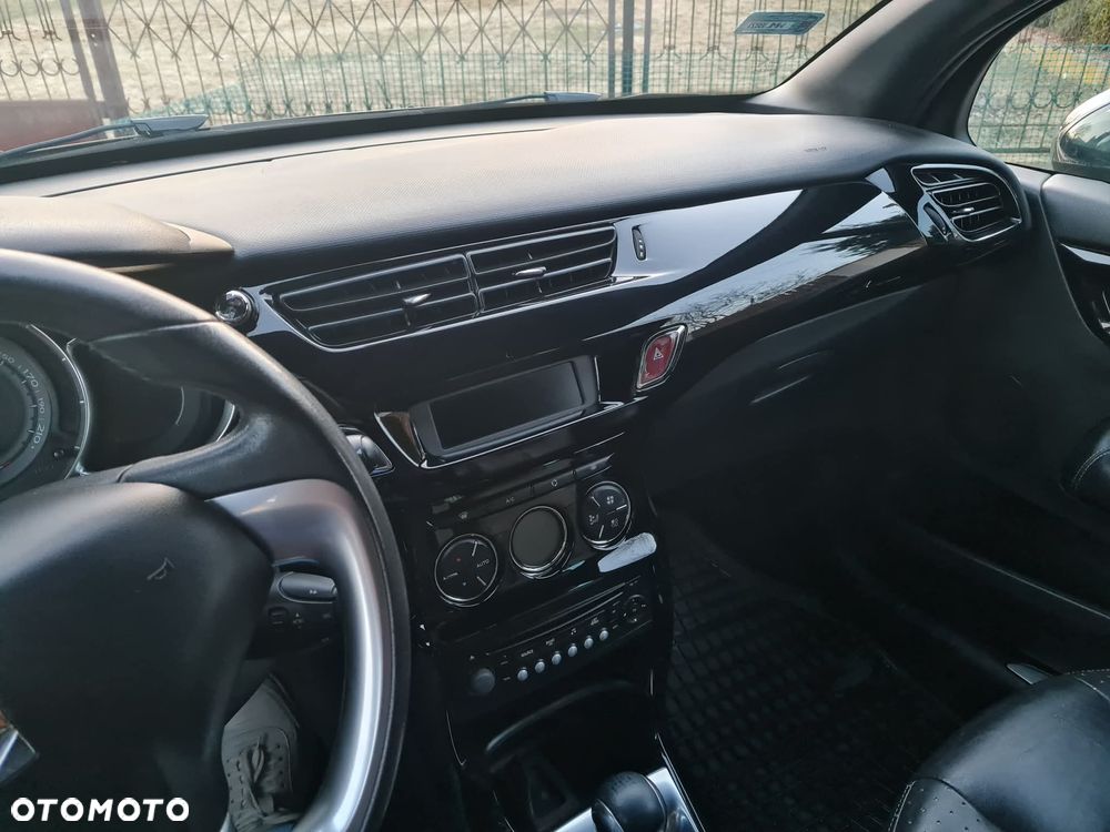 Citroën DS3 VTi 120 SoChic - 5