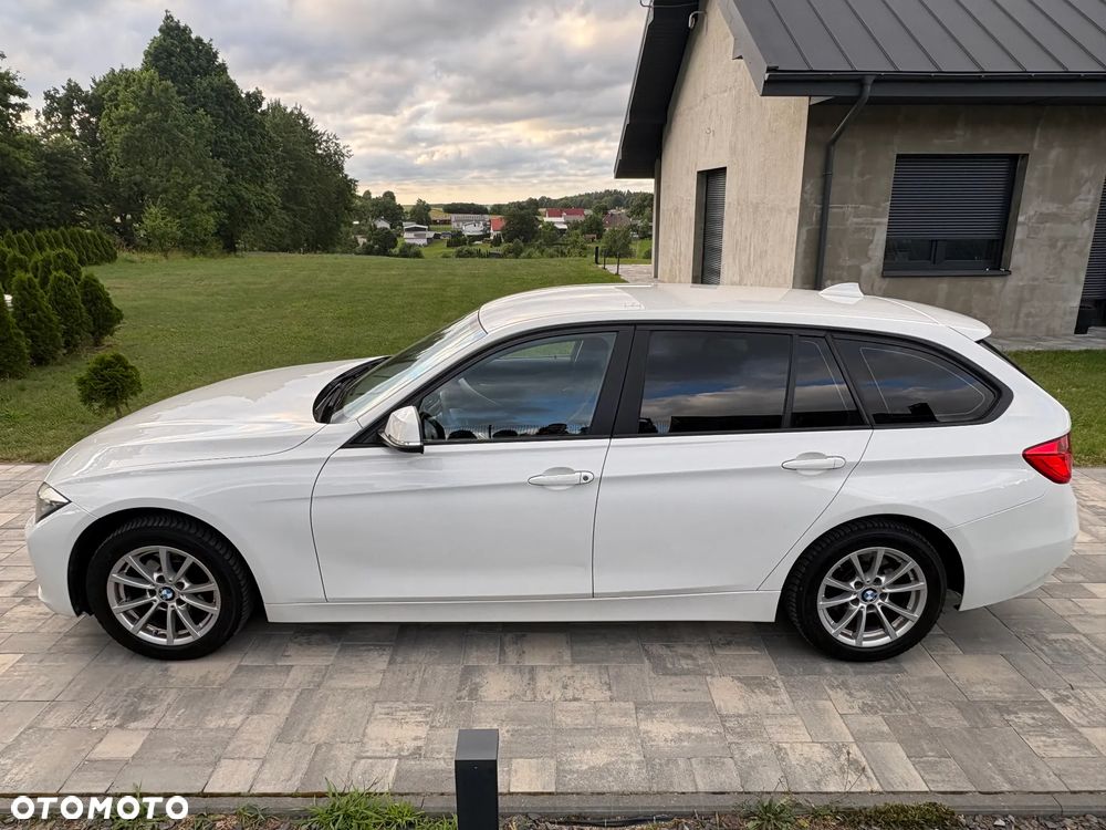 BMW Seria 3 318d Blue Performance Sport Line - 5