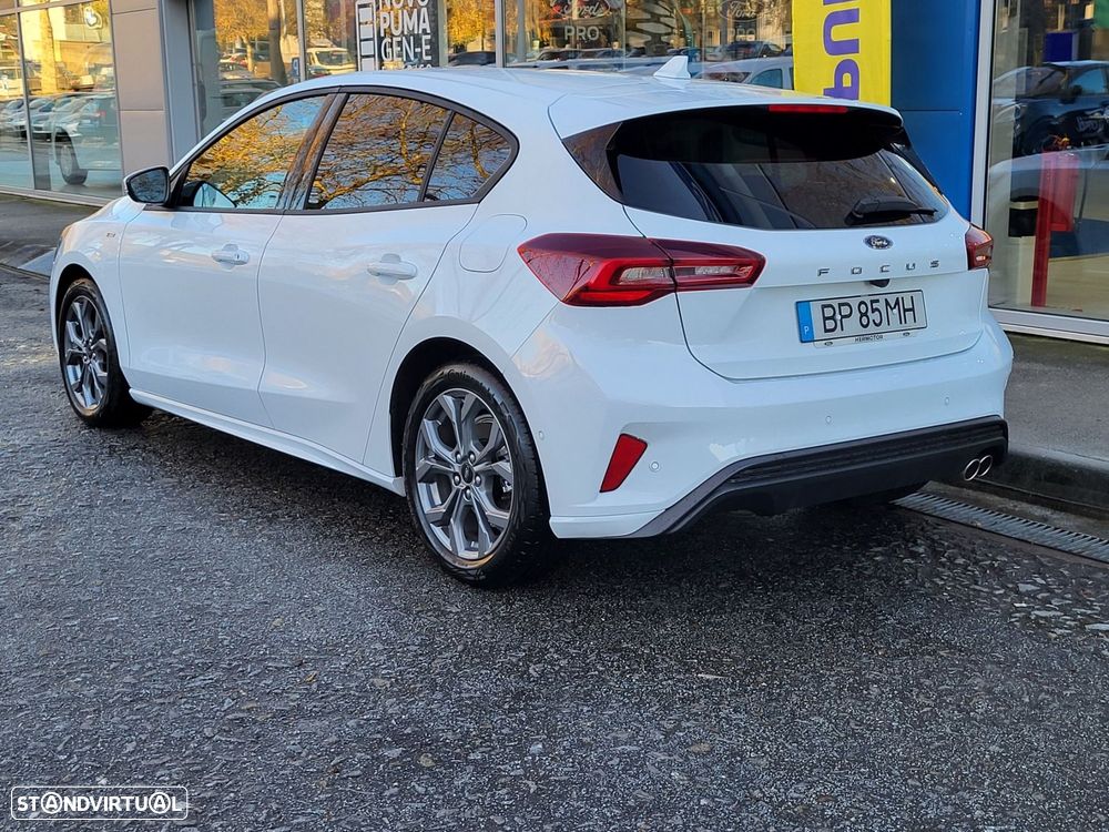 Ford Focus 1.0 EcoBoost MHEV ST-Line - 6
