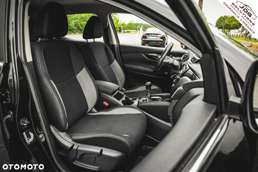 Nissan Qashqai 1.2 DIG-T Acenta EU6 - 32