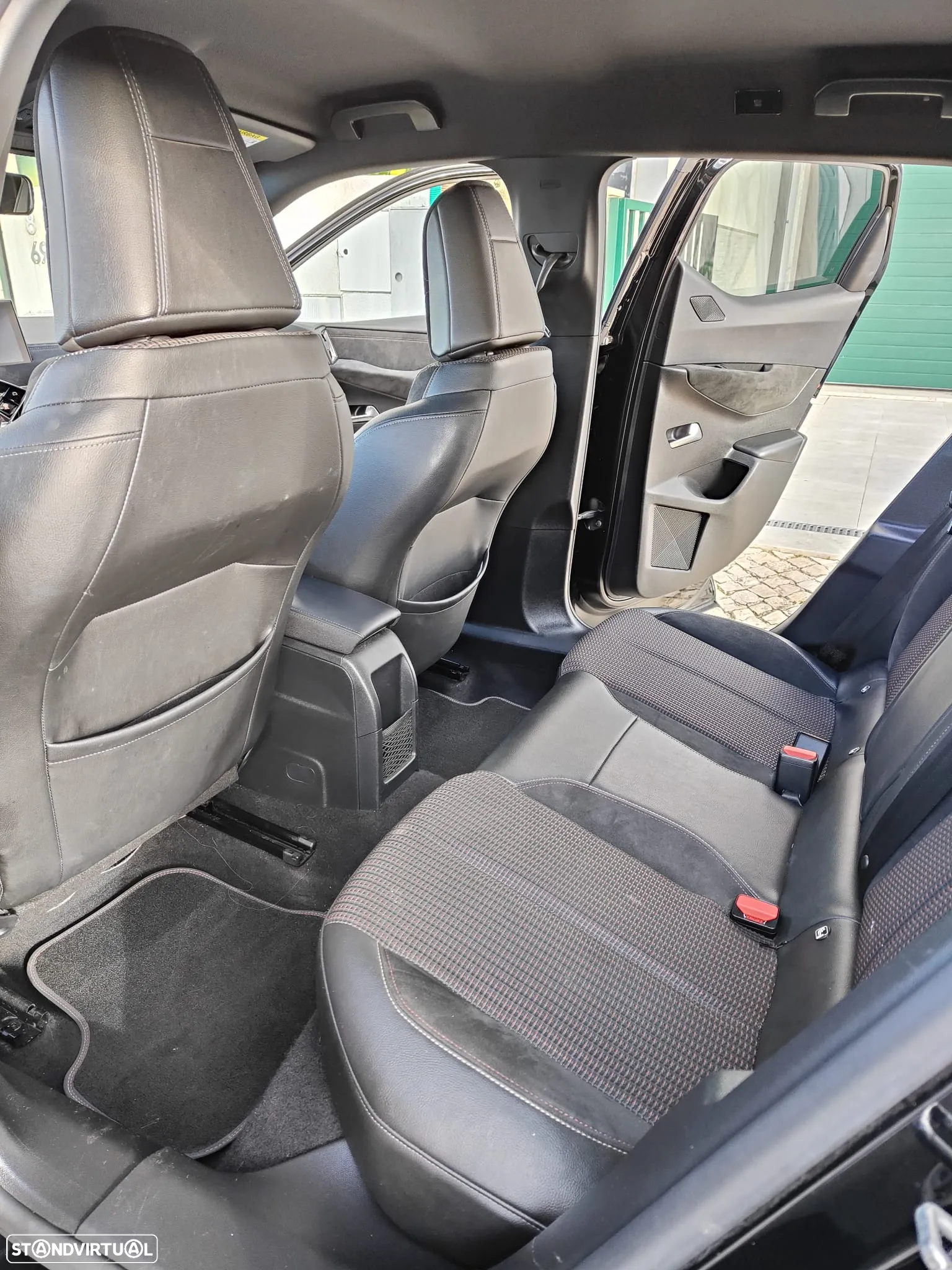 DS DS3 Crossback 1.5 BlueHDi Performance Line EAT8 - 7