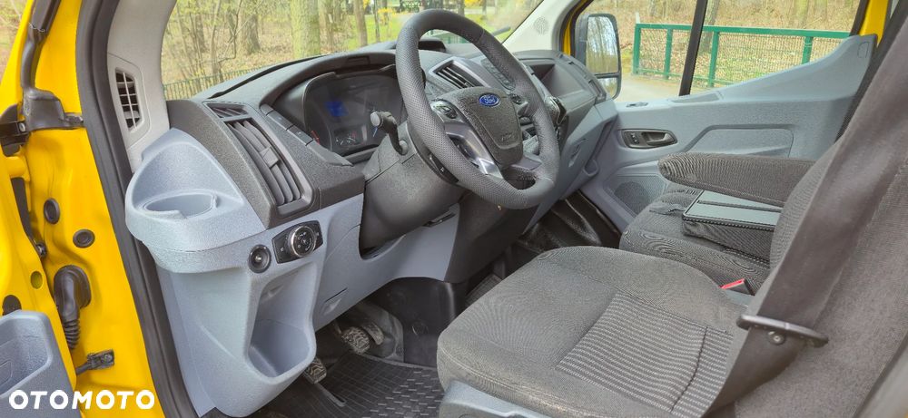Ford Transit - 4