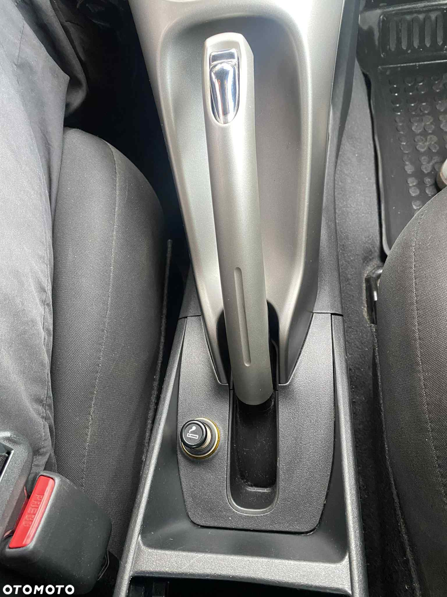 Toyota Auris - 17