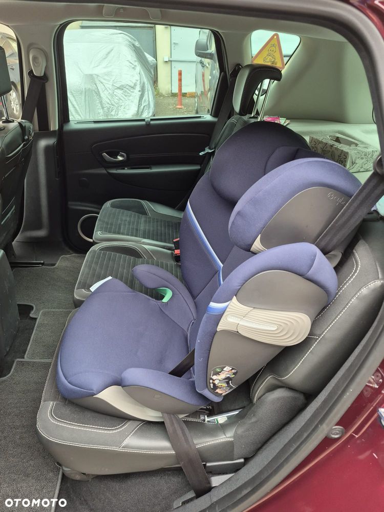 Renault Scenic dCi 110 EDC Bose Edition - 12