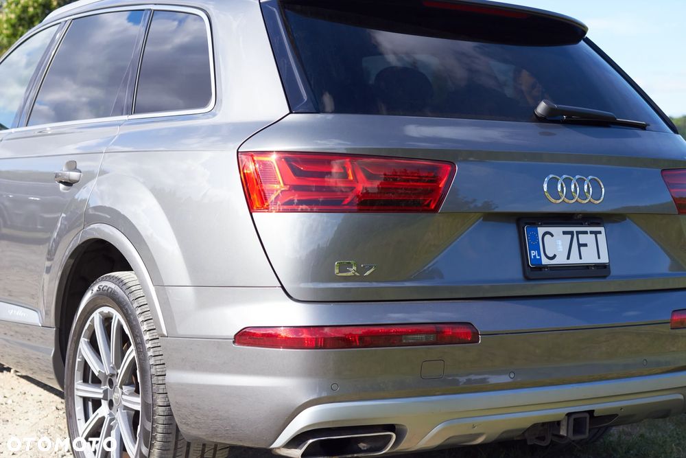 Audi Q7 - 21