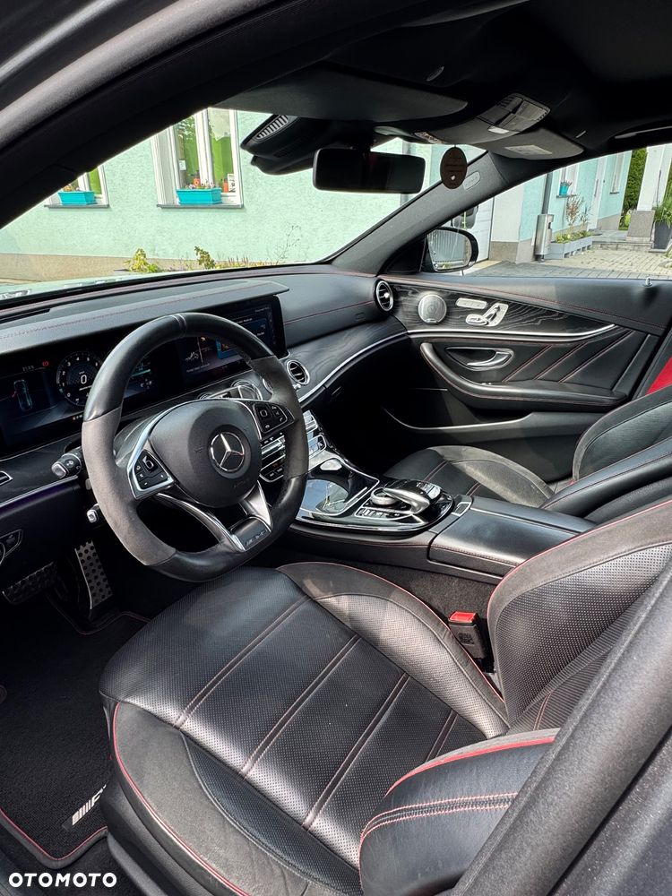 Mercedes-Benz Klasa E 43 AMG 4-Matic - 7
