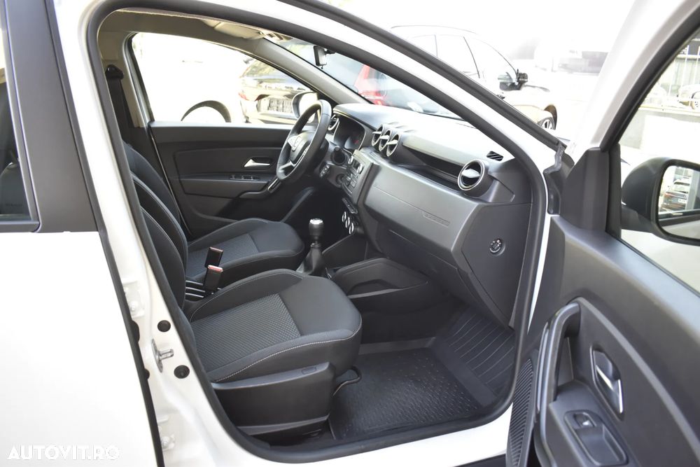 Dacia Duster 1.5 Blue dCi 4WD Comfort - 32