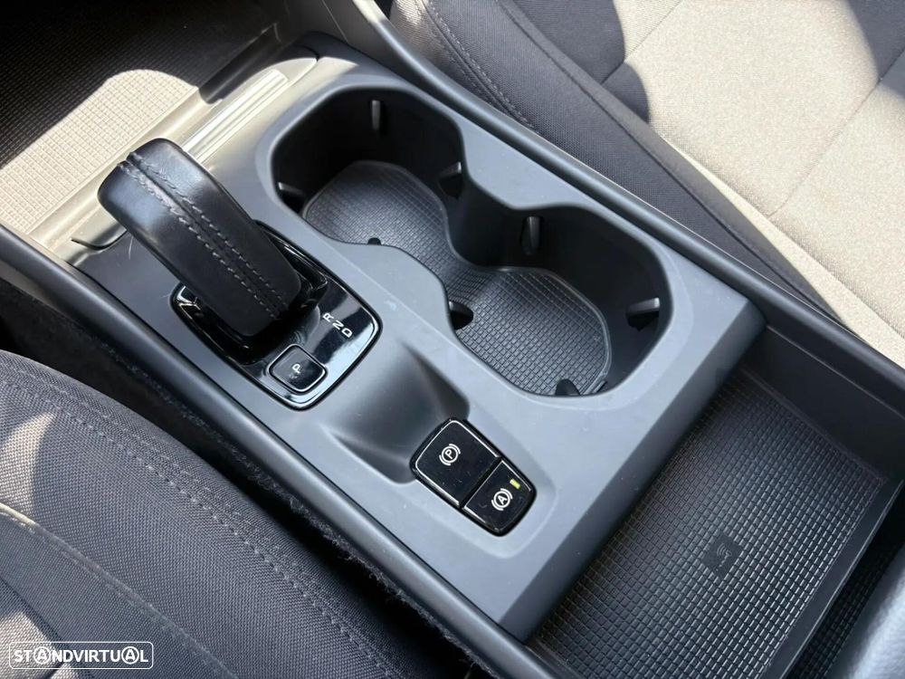 Volvo XC 40 1.5 T5 PHEV R-Design Expression - 54