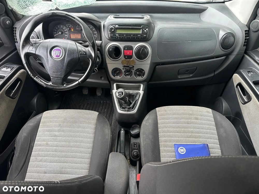 Fiat Qubo - 21