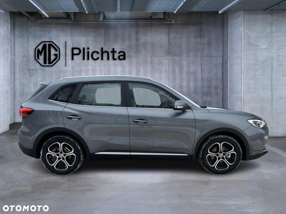 MG ZS Hybrid+ - 8