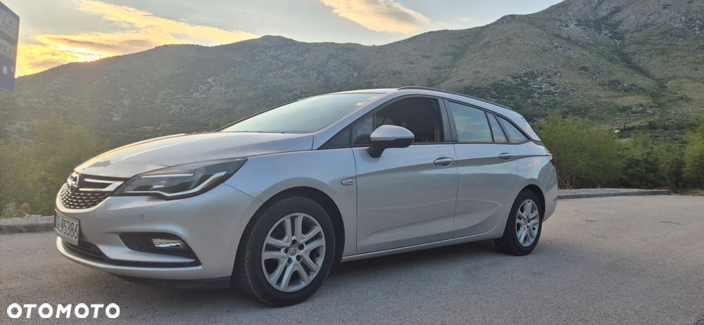 Opel Astra 1.6 CDTI Enjoy S&S - 1